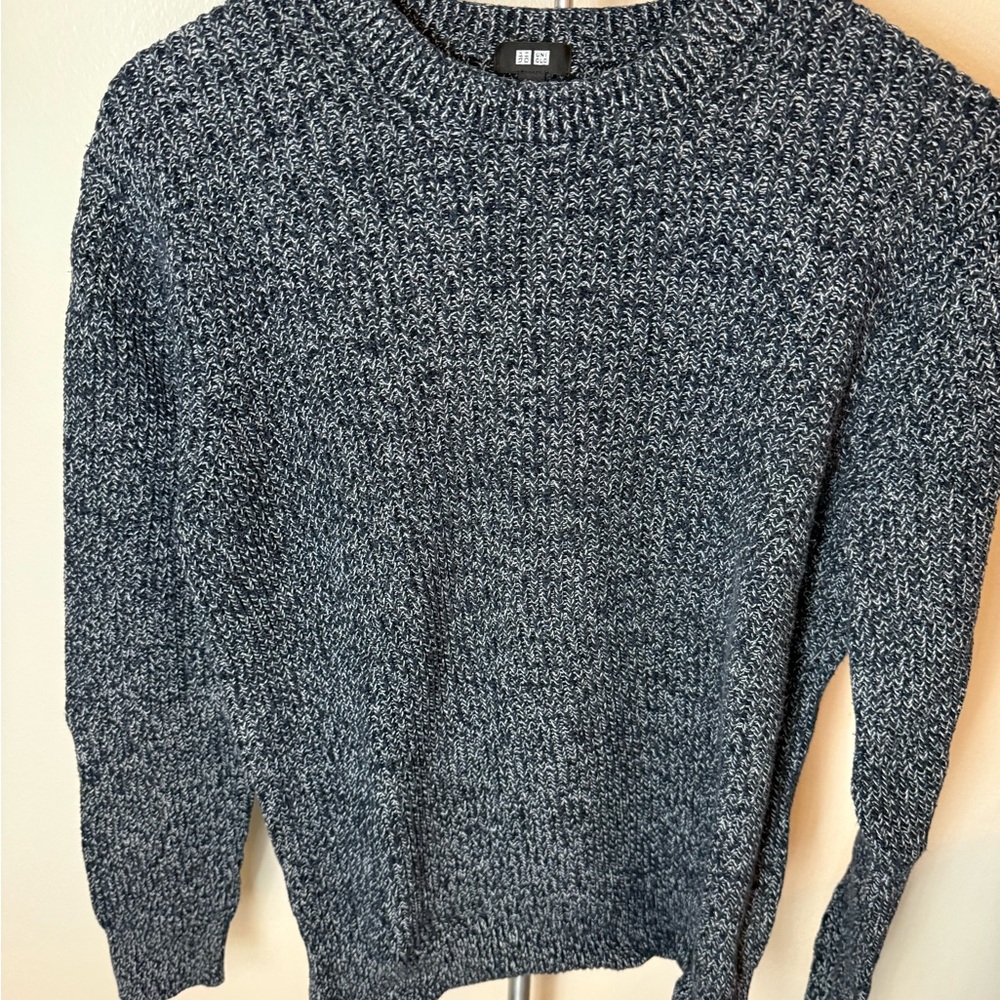 Uniqlo Men's Heather Dark Navy Sweater